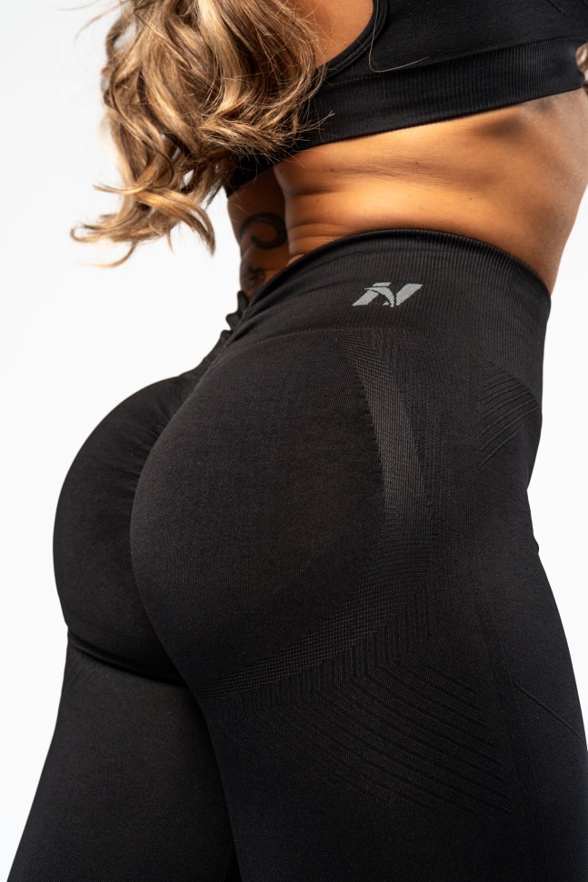 Леггинсы Nebbia High Waisted Push-Up Leggings TOTALLY SEAMLESS 303 Black в Екатеринбурге в Екатеринбурге
