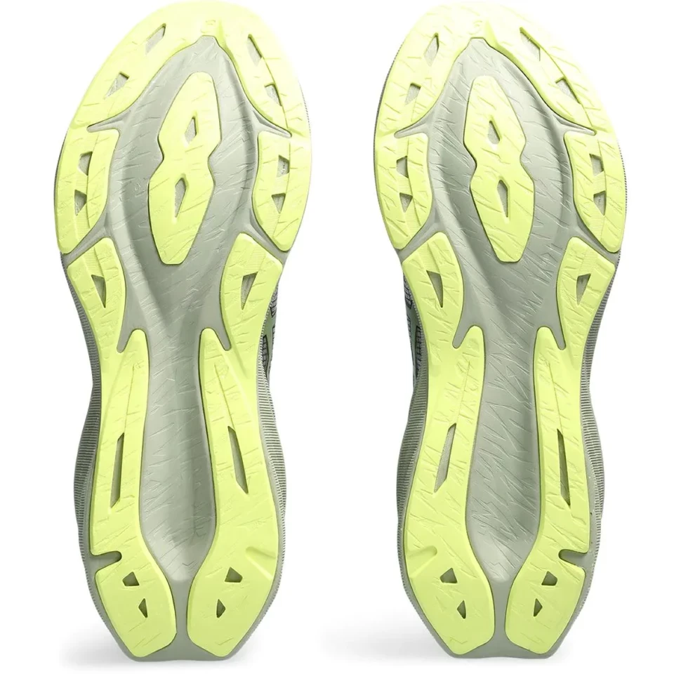 Кроссовки Asics NOVABLAST 3 LE 1011B591-003 в Екатеринбурге  в Екатеринбурге 