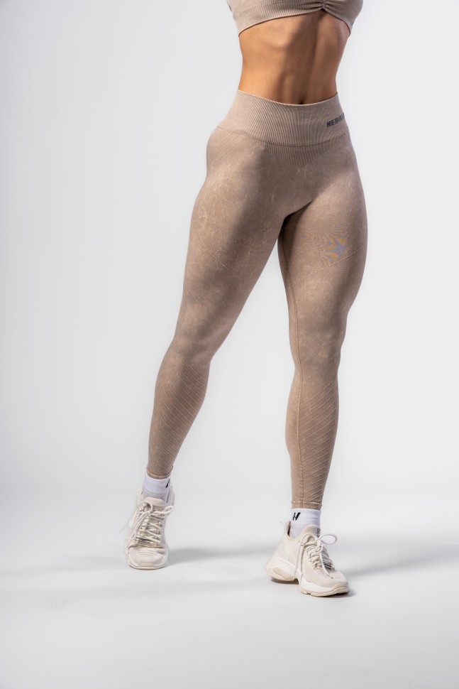 Леггинсы Nebbia High Waisted Push-Up Leggings TOTALLY SEAMLESS 303 Cream в Екатеринбурге в Екатеринбурге