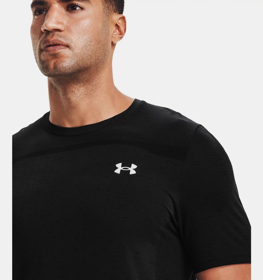 Футболка Under Armour UA Seamless SS 1361131-001 в Екатеринбурге  в Екатеринбурге 