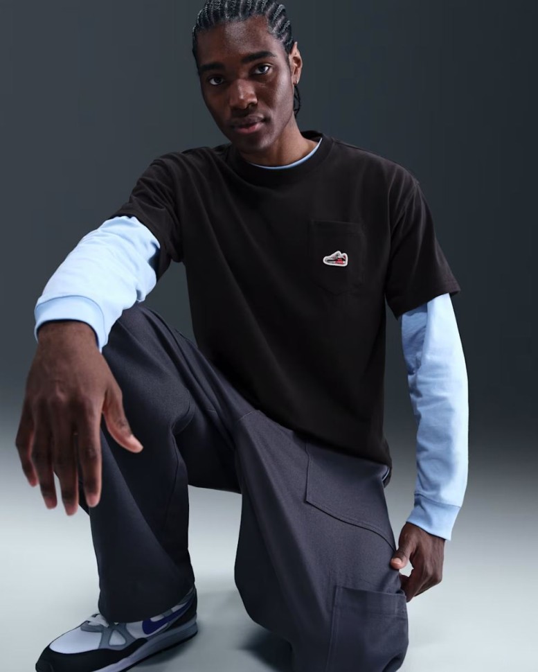 Футболка Nike M NSW TEE ACCS PATCH CNCT FA25 HQ9242-010 в Екатеринбурге  в Екатеринбурге 