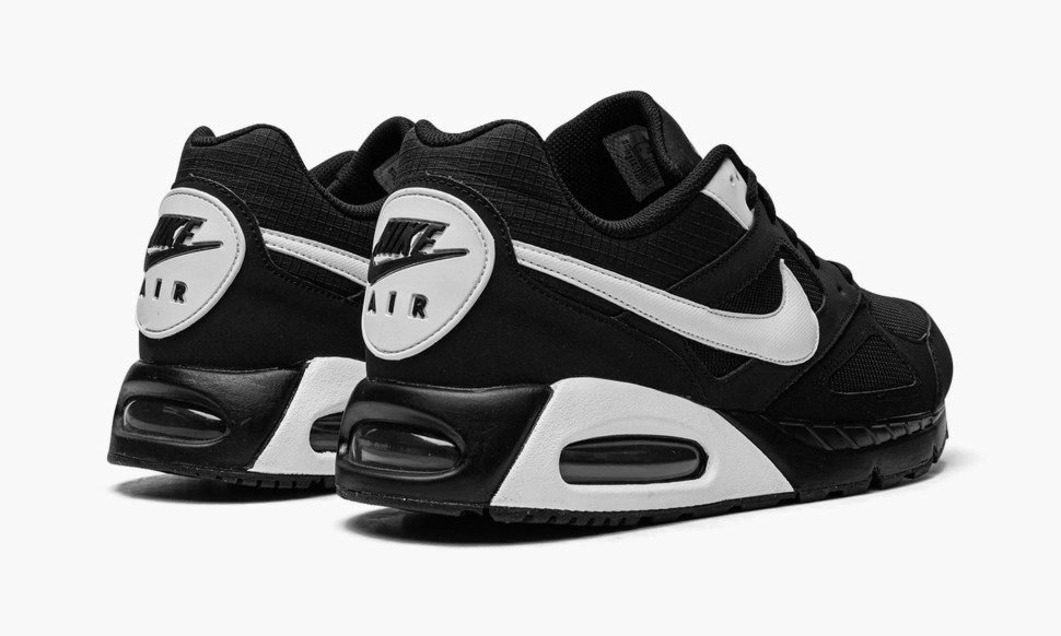 Кроссовки Nike Air Max Ivo580518-011 в Екатеринбурге  в Екатеринбурге 