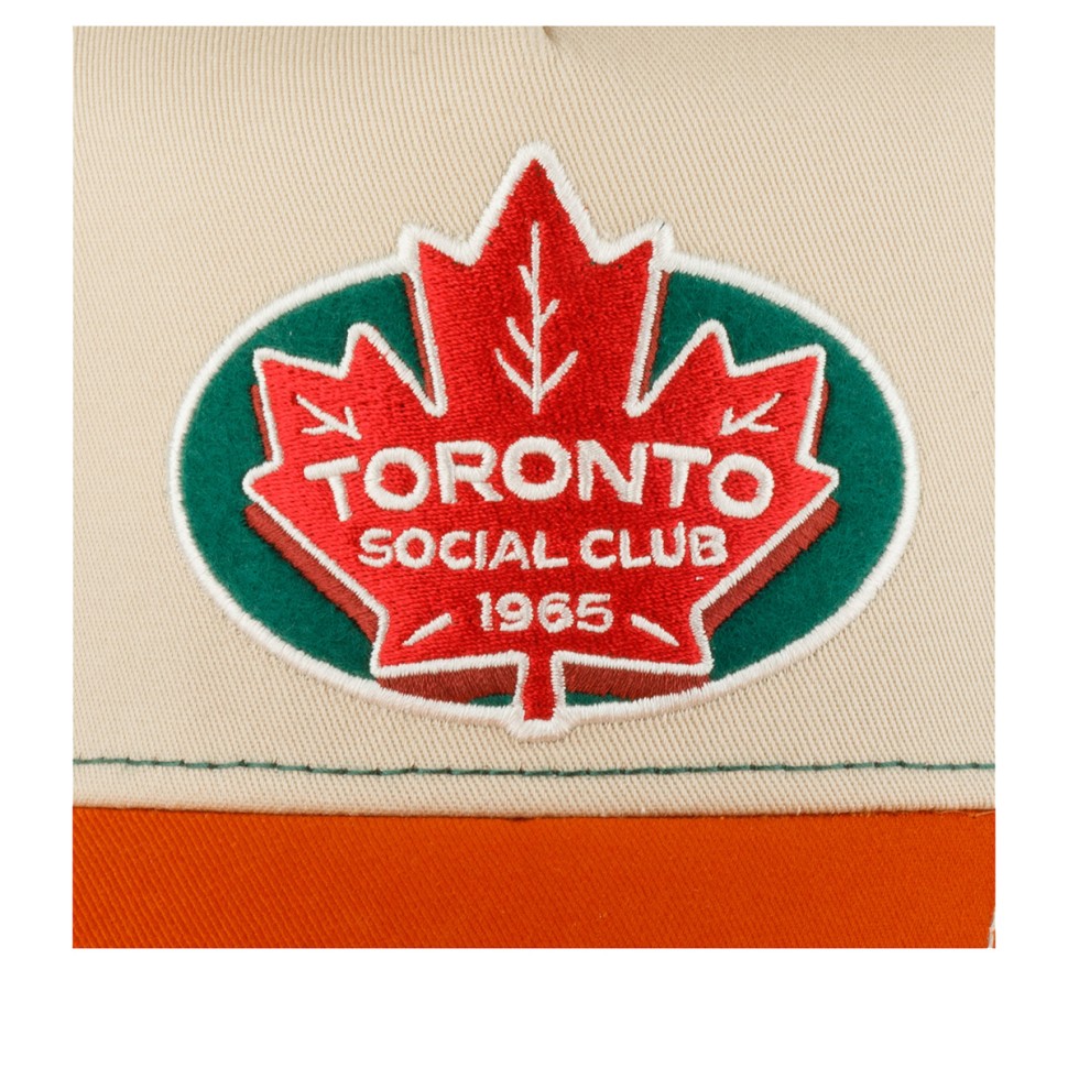 Бейсболка FWS 7761175 TRUCKER CAP TORONTO SOCIAL CLUB (оранжевый зеленый) 72-105-13-00 в Екатеринбурге  в Екатеринбурге 