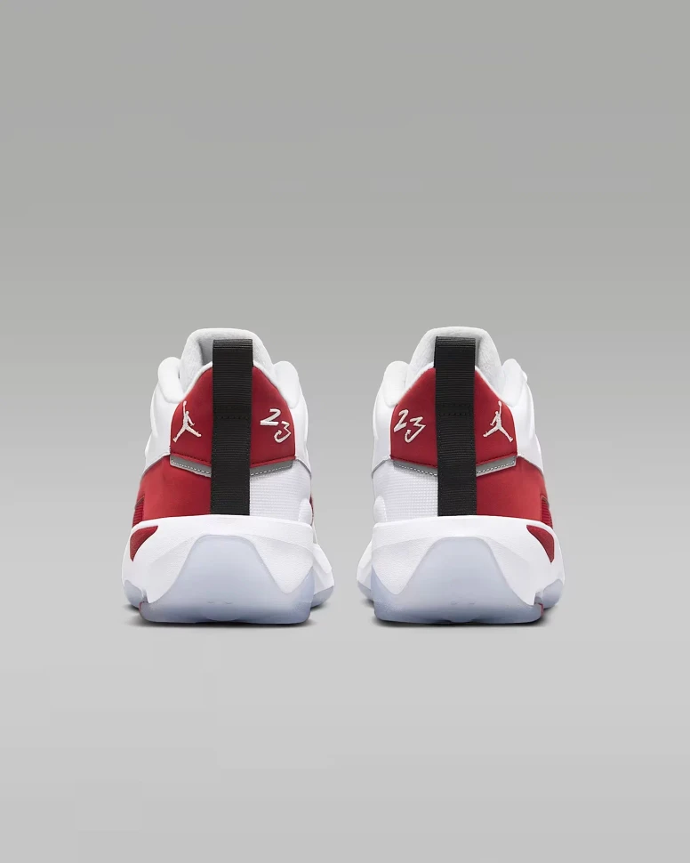 Кроссовки Nike JORDAN MAX AURA 7 HQ2091-003