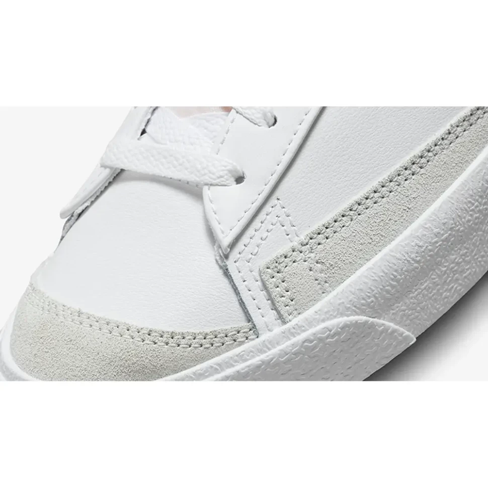 Кеды Nike BLAZER MID '77 FN7809-100 в Екатеринбурге  в Екатеринбурге 