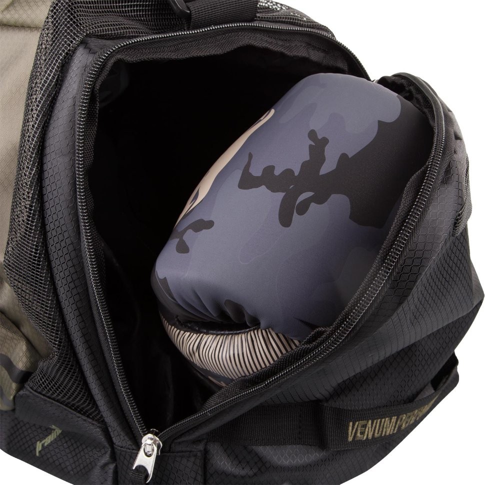 Сумка Venum Trainer Lite Khaki/Black 00459 в Екатеринбурге  в Екатеринбурге 