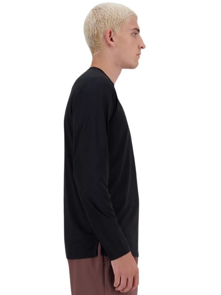 Лонгслив New Balance Sport Essentials Long Sleeve MT41225-BK