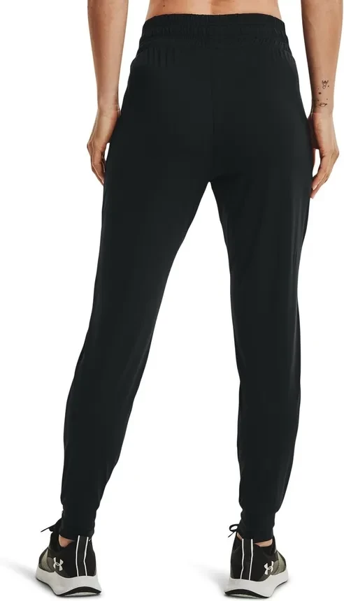 Брюки Under Armour NEW FABRIC HG Armour Pant 1369385-001 в Екатеринбурге  в Екатеринбурге 