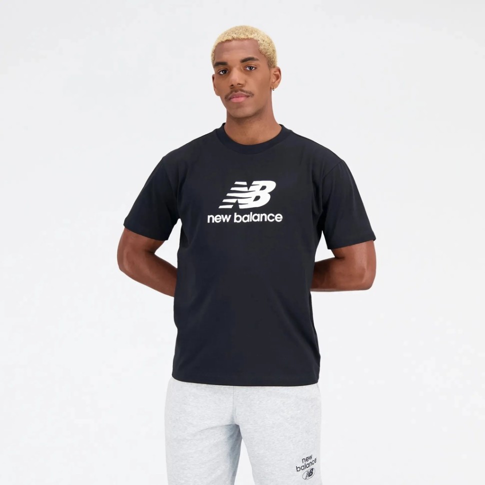 Футболка New Balance Essentials Stacked Logo Cotton Jersey Short Sleeve T-shirt MT31541-BK в Екатеринбурге  в Екатеринбурге 