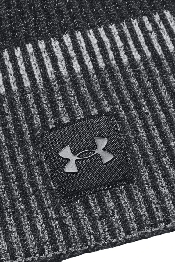 Шапка Under Armour Launch Reflective Beanie 1386648-001 в Екатеринбурге  в Екатеринбурге 