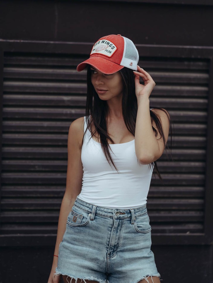 Бейсболка ATRIBUTIKA&CLUB Detroit Red Wings, красн.-бел. 31146 в Екатеринбурге  в Екатеринбурге 