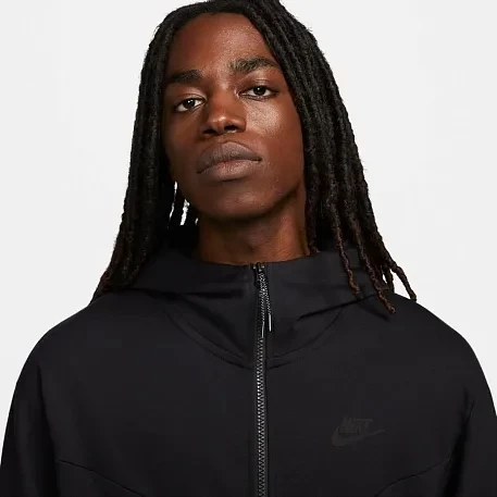 Толстовка NIKE M NK TECH FZ LGHTWHT DX0822-010 в Екатеринбурге  в Екатеринбурге 