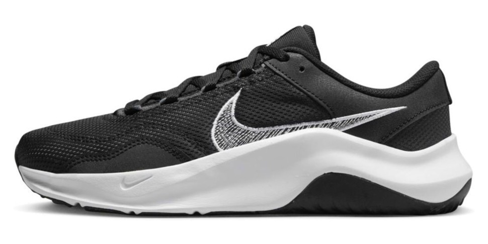 Кроссовки Nike Legend Essential 3 DM1119-001 в Екатеринбурге  в Екатеринбурге 