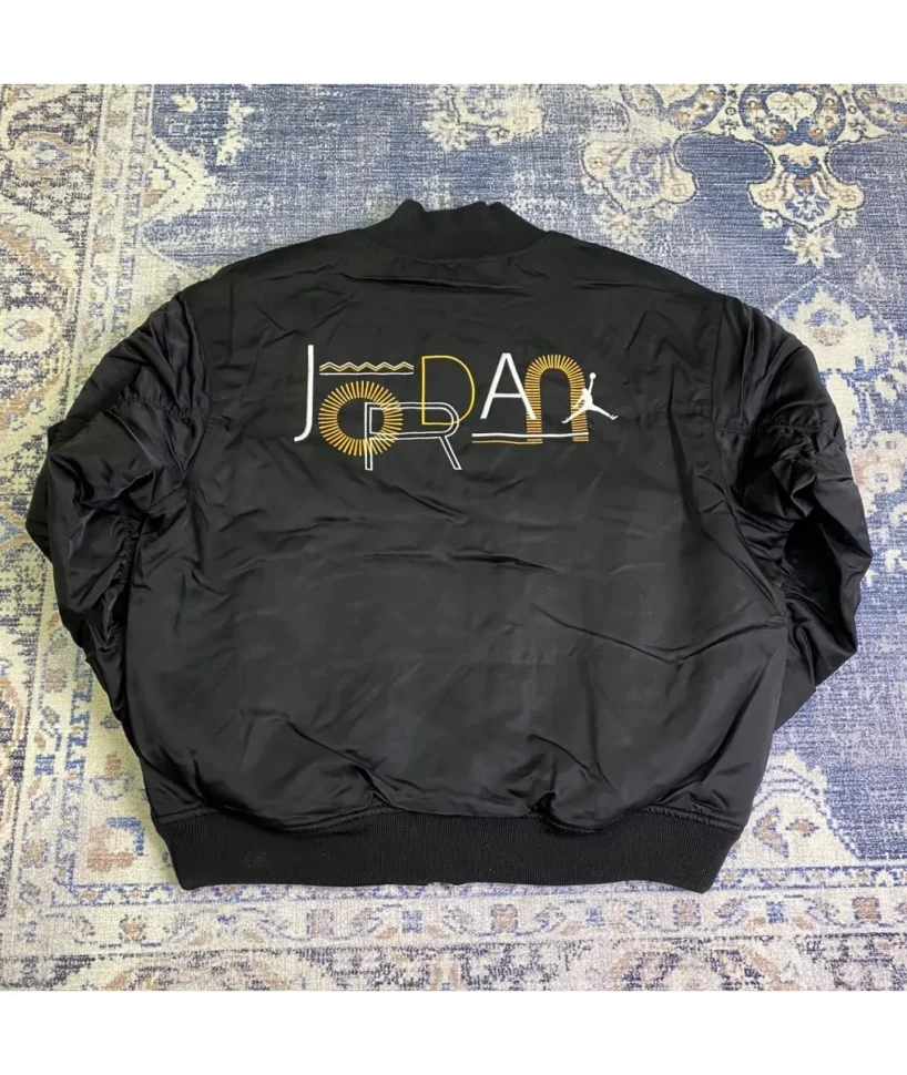 Бомбер Nike Nike Air Jordan Bomber CZ1191-010 в Екатеринбурге  в Екатеринбурге 