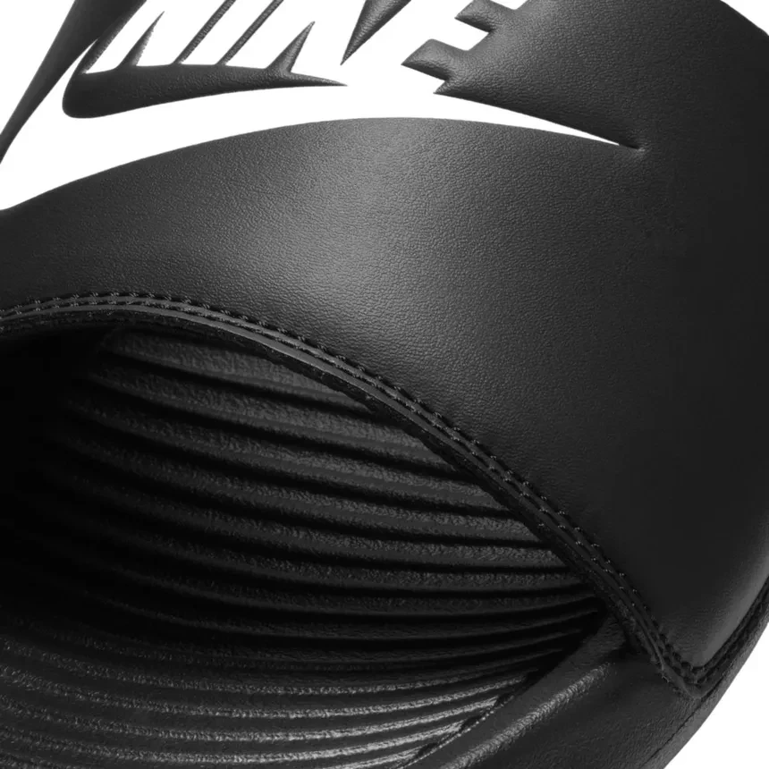 Пантолеты Nike VICTORI ONE SLIDE CN9675-002 в Екатеринбурге  в Екатеринбурге 