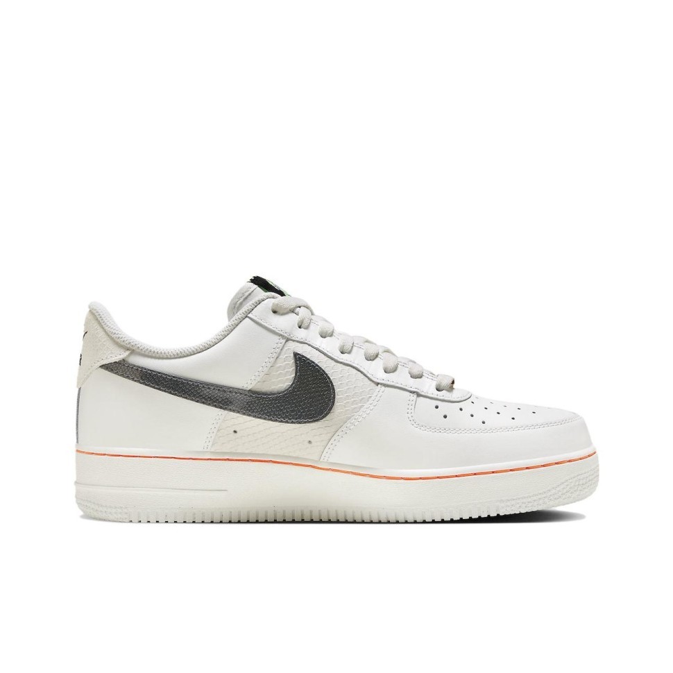 Кроссовки Nike Air Force 1 Low "X's And O's" FN8892-191 в Екатеринбурге  в Екатеринбурге 