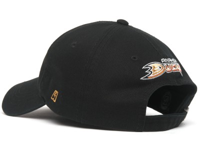Бейсболка ATRIBUTIKA &amp; CLUB Anaheim Ducks, черн. 31648