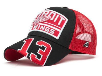 Бейсболка ATRIBUTIKA &amp; CLUB Detroit Red Wings №13, черн.-красн. 31763