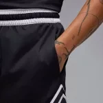Шорты Nike M J DF SPRT DMND SHORT HF9910-010 в Екатеринбурге  в Екатеринбурге 