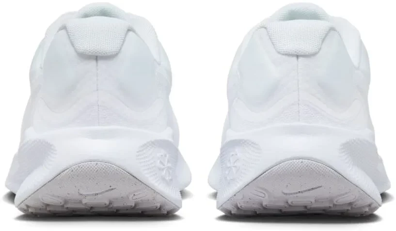 Кроссовки Nike W Nike Revolution 7 FB2208-100 в Екатеринбурге  в Екатеринбурге 