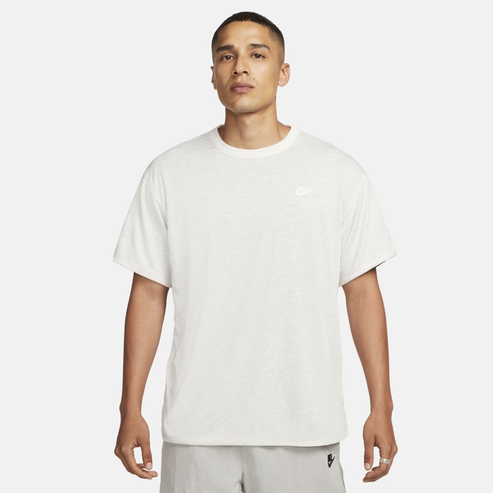 Футболка Nike M NSW NIKE CIRCA SS TOP DQ4247-141 в Екатеринбурге  в Екатеринбурге 