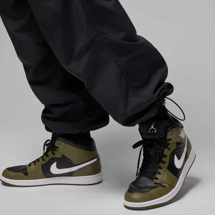 Брюки Nike Jordan ESS STMT WVN PANT FV7306-010 в Екатеринбурге  в Екатеринбурге 