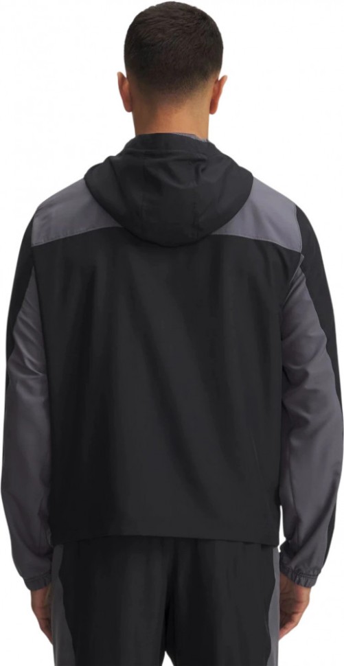 Ветровка Under Armour UA Tech Sport Woven Jkt 6011267-001 в Екатеринбурге  в Екатеринбурге 