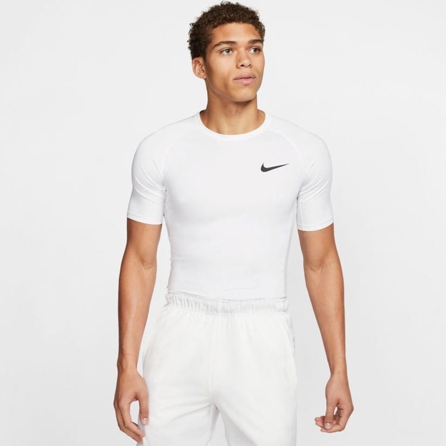 Футболка Nike M NP TOP SS TIGHT BV5631-100 в Екатеринбурге  в Екатеринбурге 