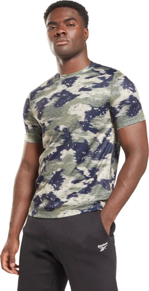 Футболка Reebok TRAIN CAMO TECH TEE HS7758 в Екатеринбурге  в Екатеринбурге 