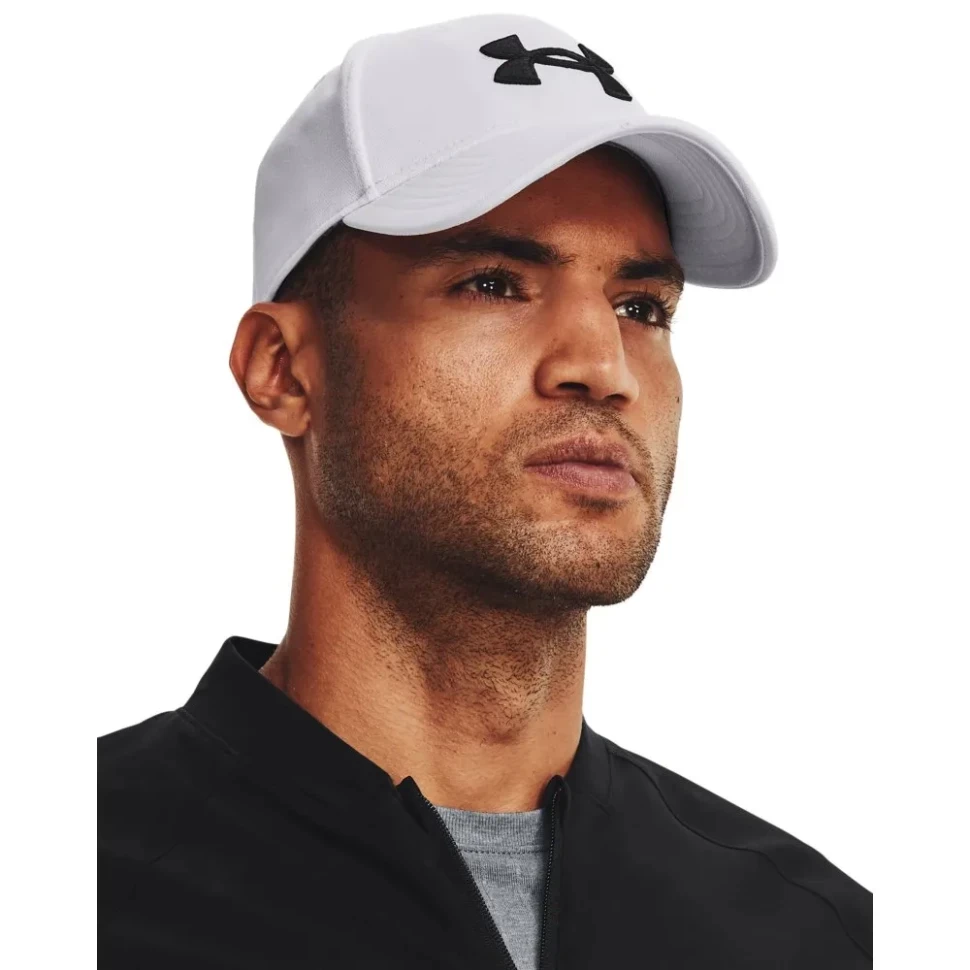 Кепка Under Armour Men's UA Blitzing 1376700-100 в Екатеринбурге  в Екатеринбурге 