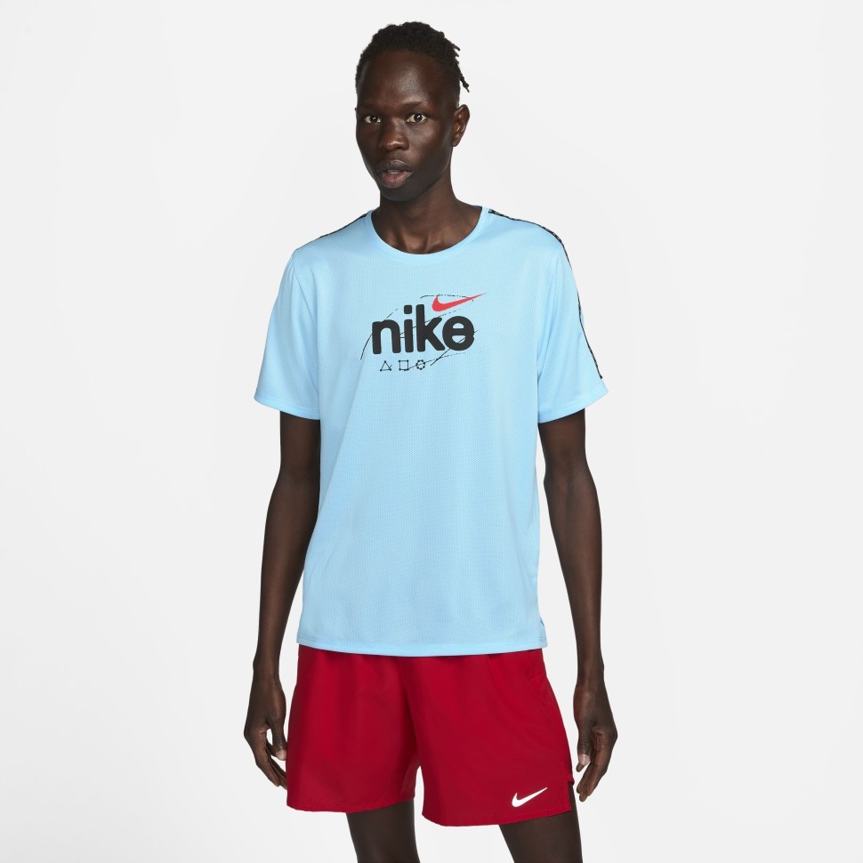 Футболка Nike M NK DF MILER SS DYE DQ4734-499 в Екатеринбурге  в Екатеринбурге 