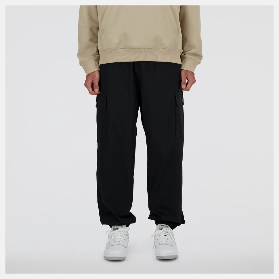 Брюки New Balance Icon Twill Cargo Jogger MP41579BK в Екатеринбурге в Екатеринбурге
