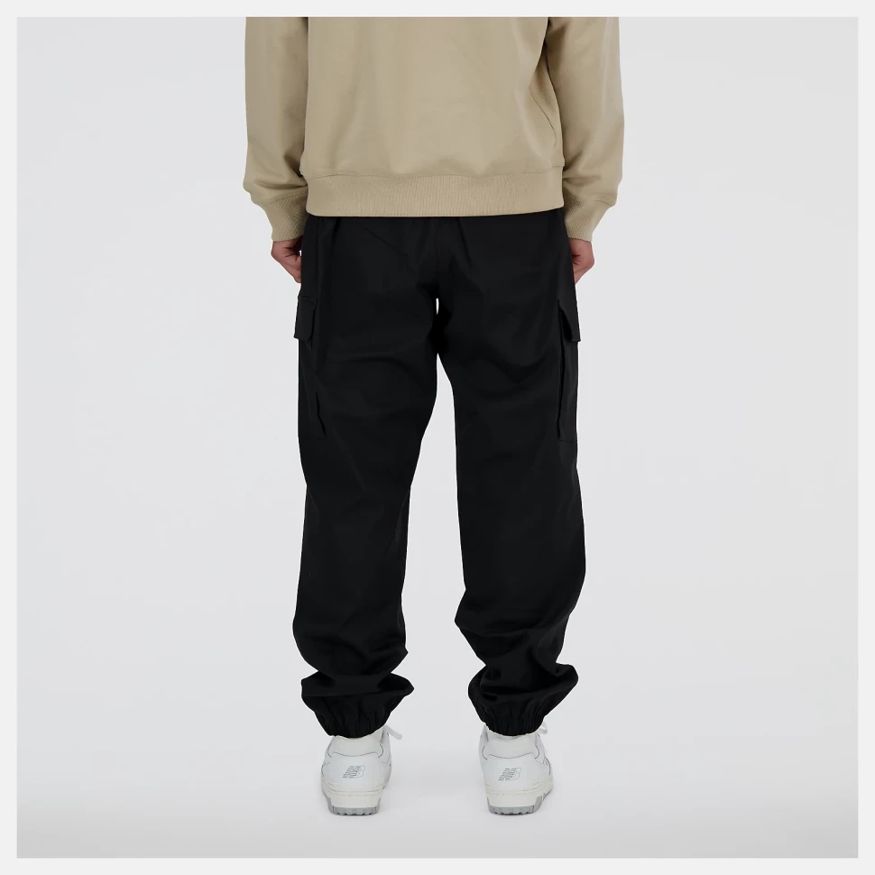 Брюки New Balance Icon Twill Cargo Jogger MP41579BK в Екатеринбурге в Екатеринбурге