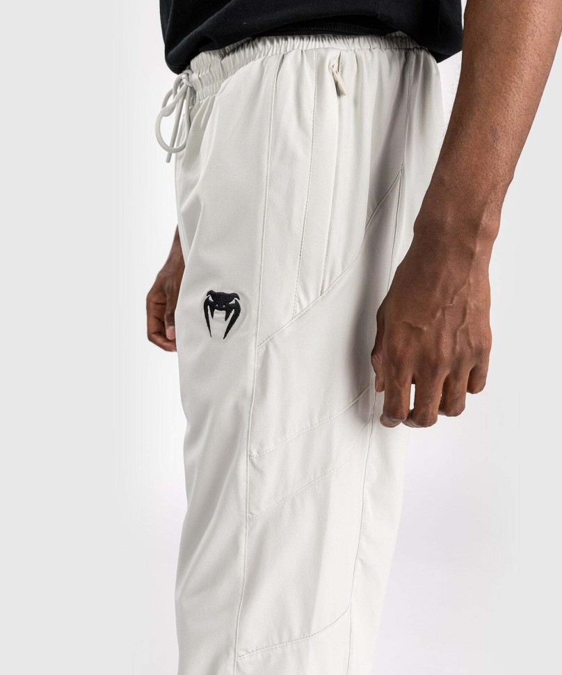 Брюки спортивные Venum Attack 90 Tracksuit Pantsand/Black VEN05074-040 в Екатеринбурге  в Екатеринбурге 