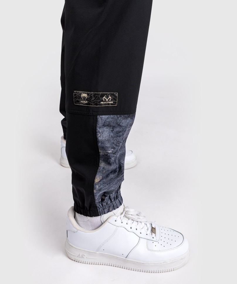Брюки спортивные Venum Laser XT Realtree Jogger - Black/Desert Camo Ven05040-122 в Екатеринбурге  в Екатеринбурге 