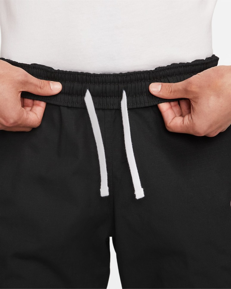 Брюки Nike Club Men's Woven Cargo Trousers DX0613-010 в Екатеринбурге  в Екатеринбурге 