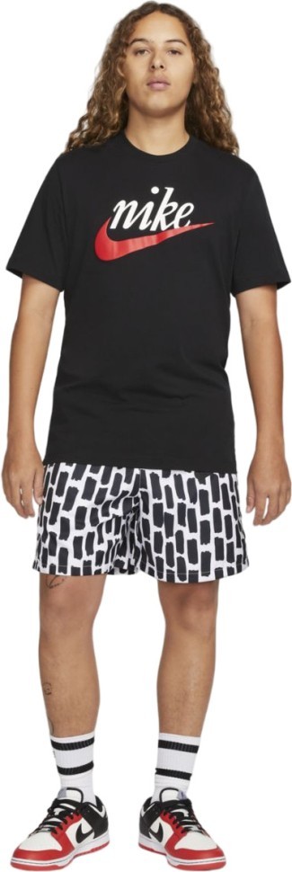 Футболка Nike M NSW TEE FUTURA 2 DZ3279-010 в Екатеринбурге  в Екатеринбурге 