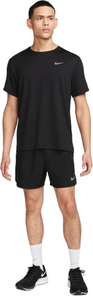Футболка Nike M NK DF UV MILER SS DV9315-010 в Екатеринбурге  в Екатеринбурге 