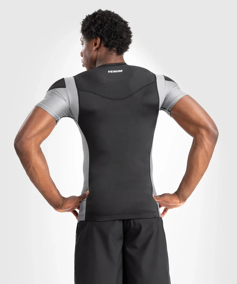 Футболка Venum Tempest Men's Short Sleeve Rashguard - Black/Grey VEN05203-109 в Екатеринбурге  в Екатеринбурге 