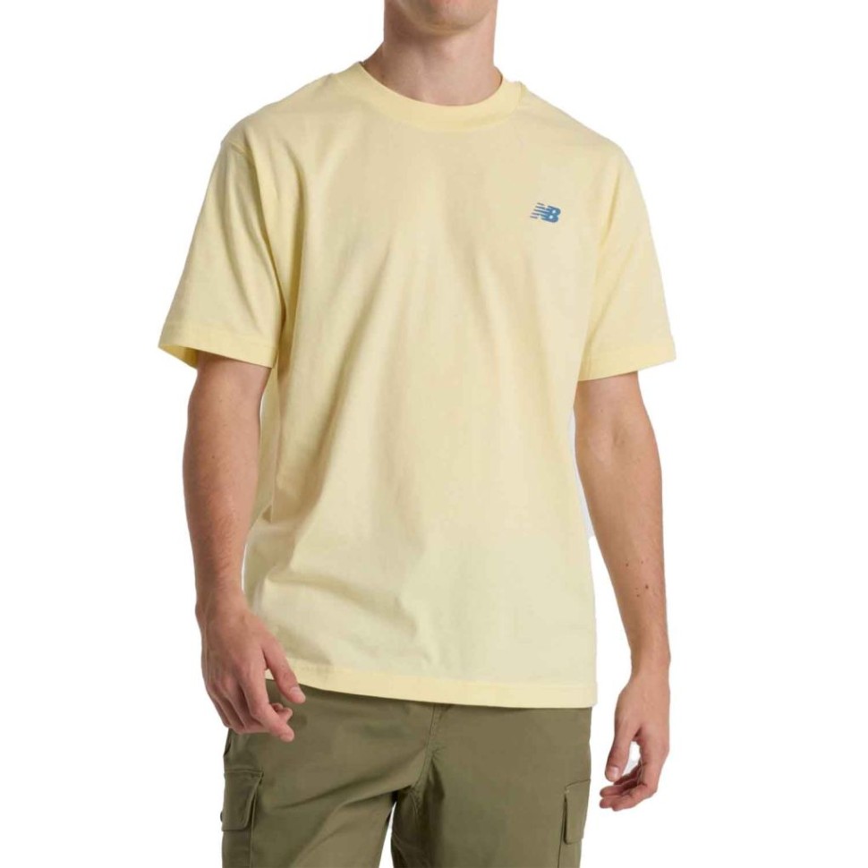 Футболка New Balance Sport Essentials Logo PARCHMENT MT41580PRC в Екатеринбурге  в Екатеринбурге 