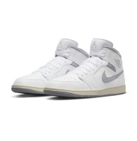 Кроссовки Nike Air Jordan 1 Mid Neutral Grey 554724-135 в Екатеринбурге  в Екатеринбурге 