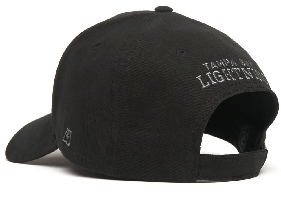 Бейсболка ATRIBUTIKA & CLUB Tampa Bay Lightning, черн. 31606 в Екатеринбурге  в Екатеринбурге 