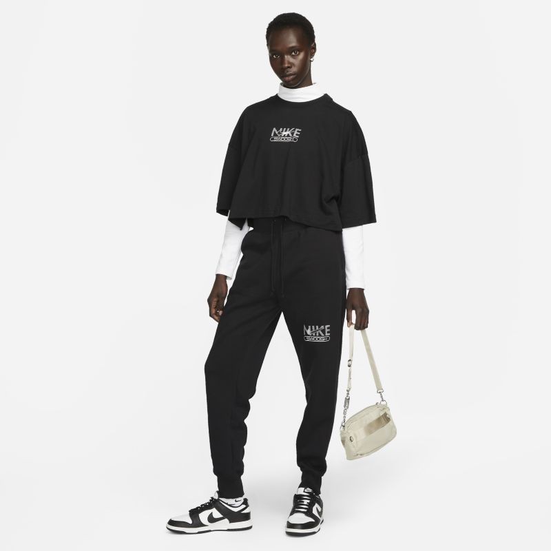 Футболка Nike W NSW SWSH GX MOD CROP SS TOP DR5624-010 в Екатеринбурге  в Екатеринбурге 