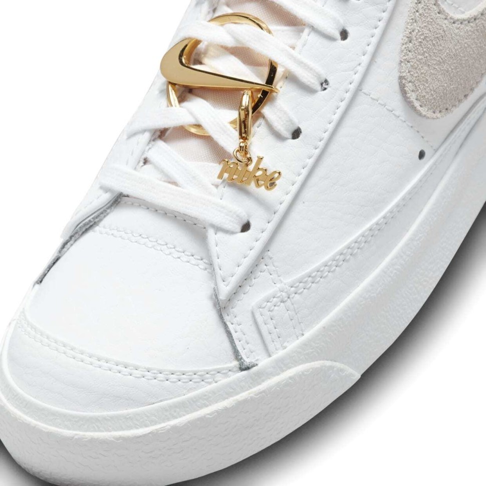 Кроссовки Nike Blazer Mid '77 FB8475-100 в Екатеринбурге  в Екатеринбурге 