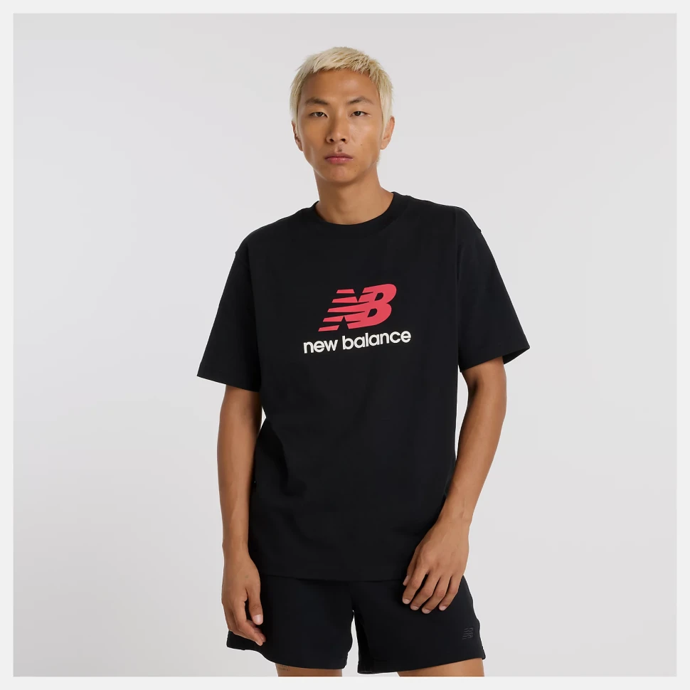 Футболка New Balance Athletics Logo MT51500BK в Екатеринбурге в Екатеринбурге