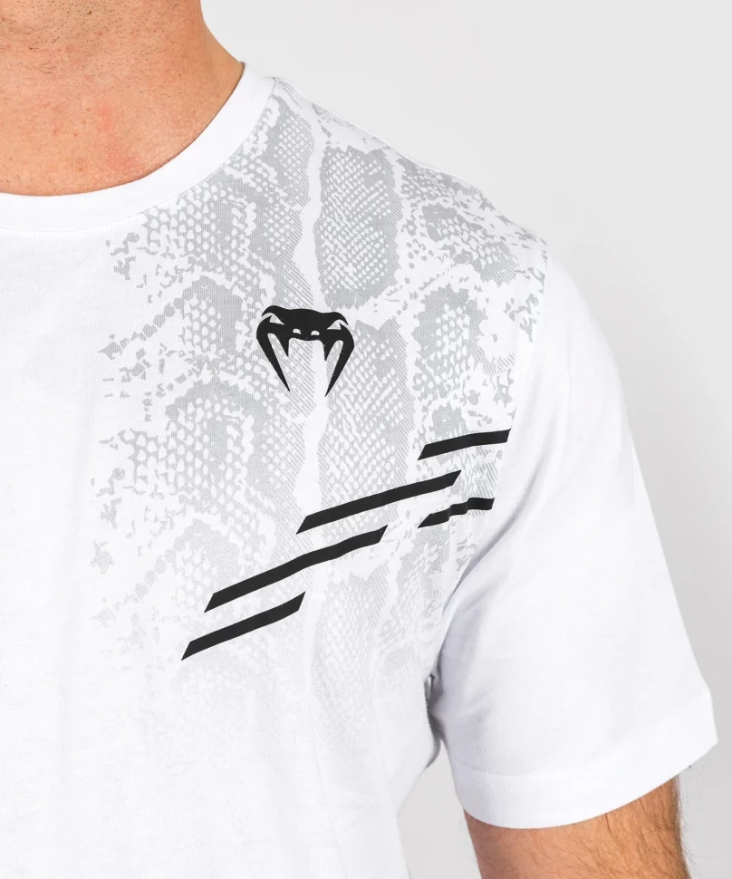Футболка Venum UFC Adrenaline by Venum Replica Men’s Short-sleeve Thirt - White VNMUFC-00202-002 в Екатеринбурге  в Екатеринбурге 