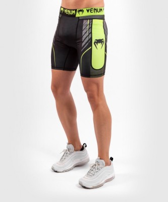 Компрессионные шорты Venum Training camp 3.0 Black/Neo Yellow 03371
