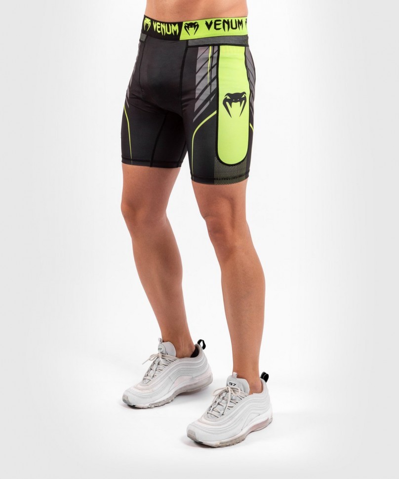 Компрессионные шорты Venum Training camp 3.0 Black/Neo Yellow 03371 в Екатеринбурге  в Екатеринбурге 