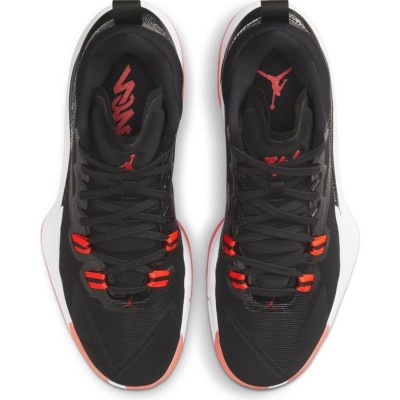 Кроссовки Nike Jordan Zion 1 PF &#039;Bloodline&#039; DA3129-006