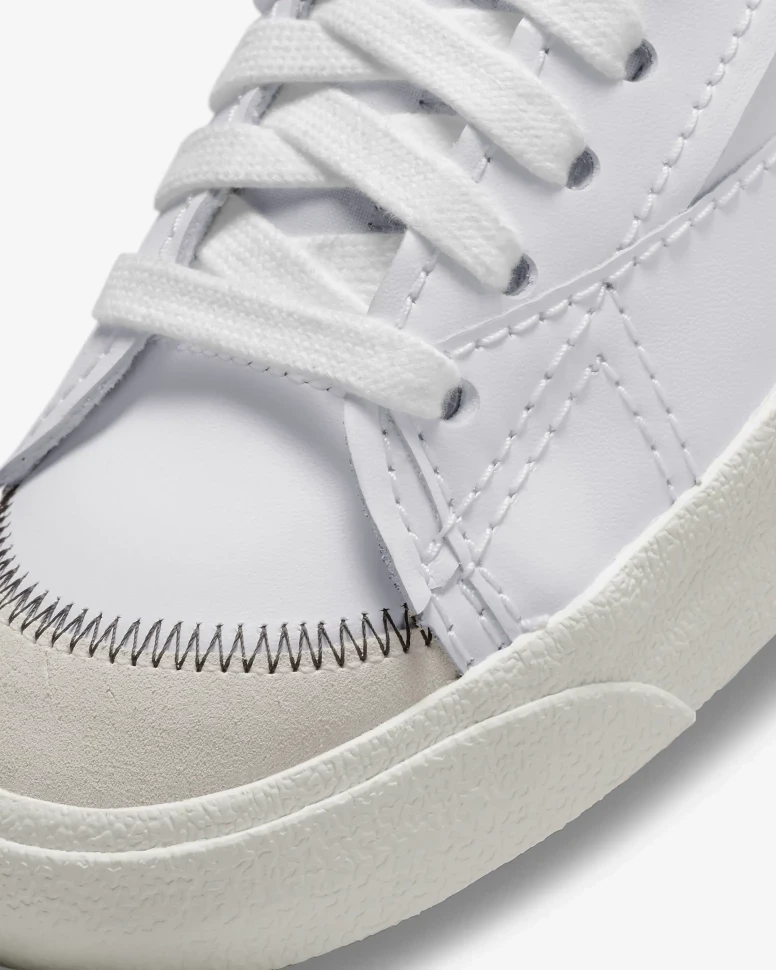Кроссовки Nike Blazer Low 77 Jumbo DN2158-101 в Екатеринбурге  в Екатеринбурге 